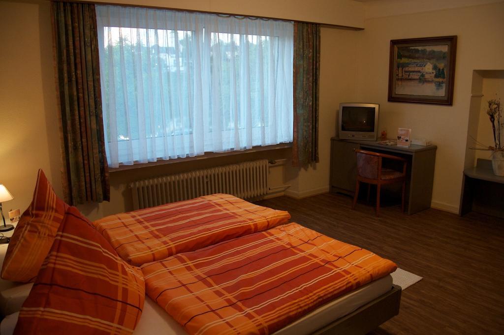 Auberge Du Chateau Stadtbredimus Номер фото